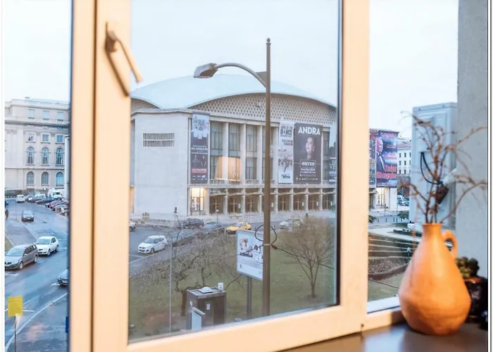 Luxury Downtown Apartmán